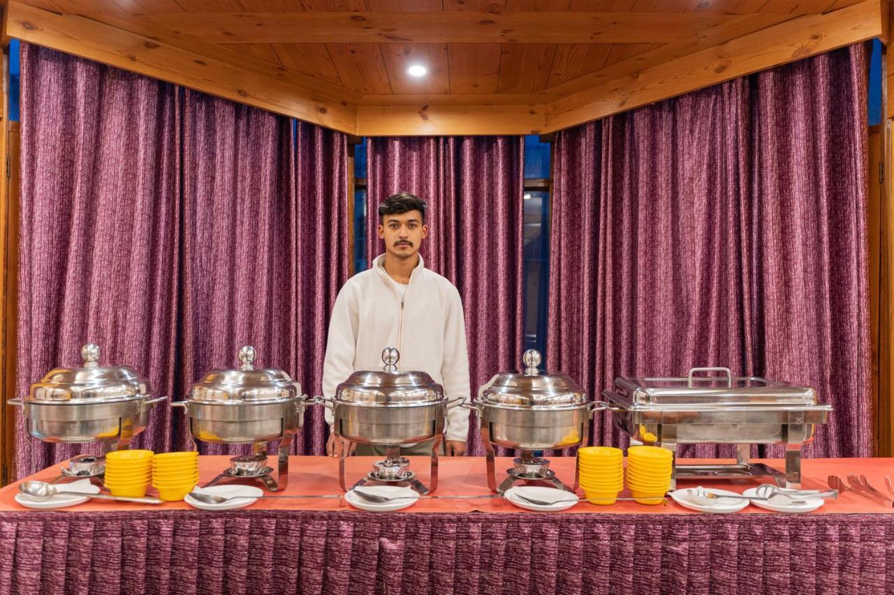 The Conifer Hotel Manali  Bagian luar foto
