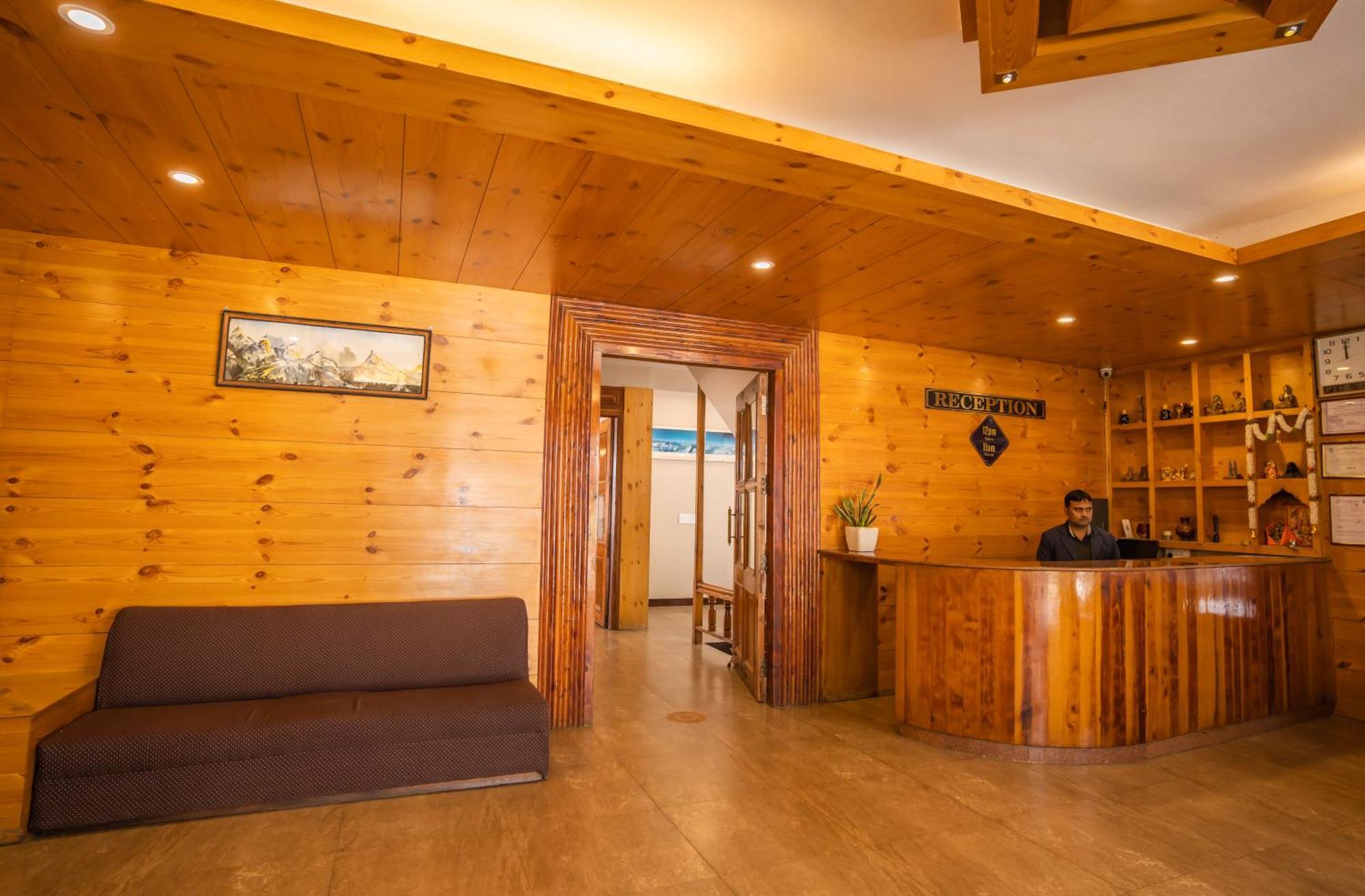 The Conifer Hotel Manali  Bagian luar foto